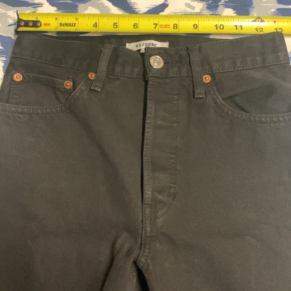 Re/Done High Rise Ankle Fray Crop Stretch Button Fly Black Jeans Size  25 - Picture 8 of 8